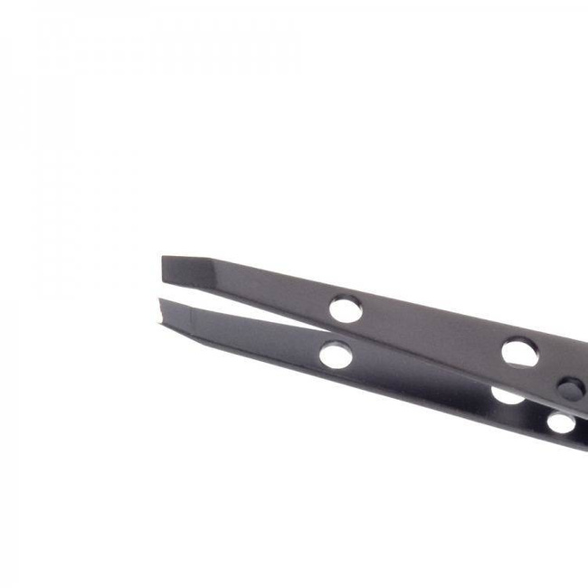 Pęseta skośna do depilacji brwi z dziurkami czarna